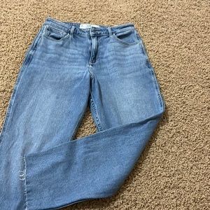 7s from hollister never worn brand new